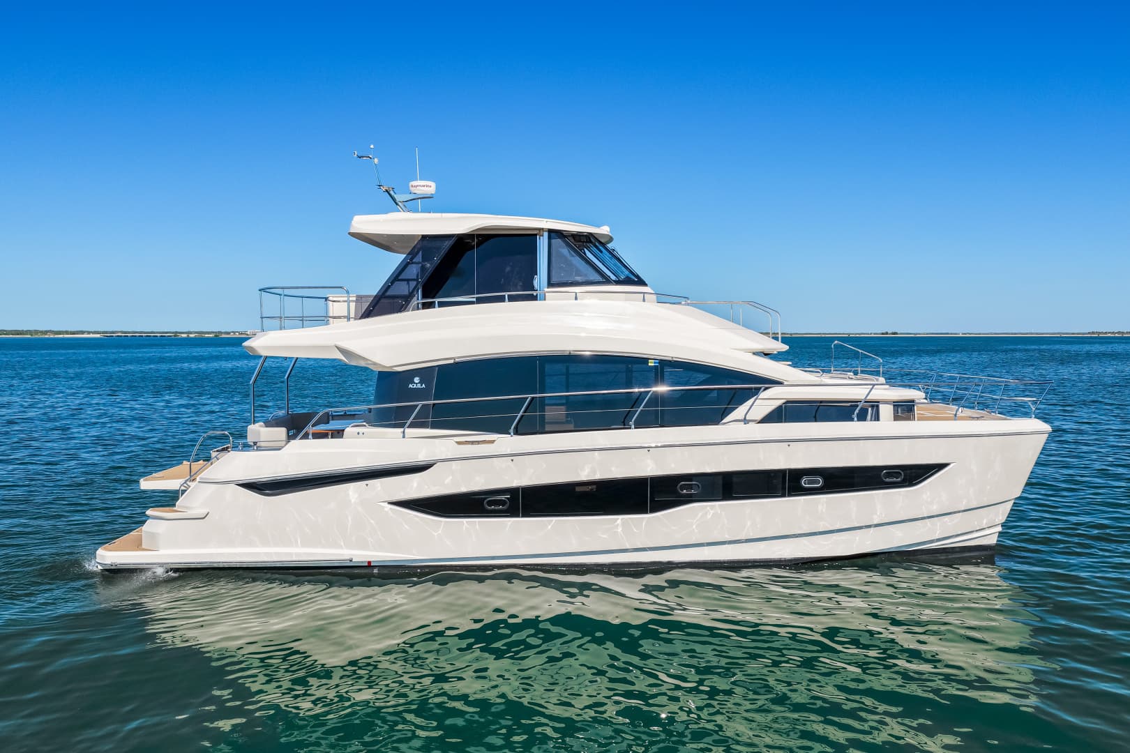 2022 Aquila 54 — photo 1