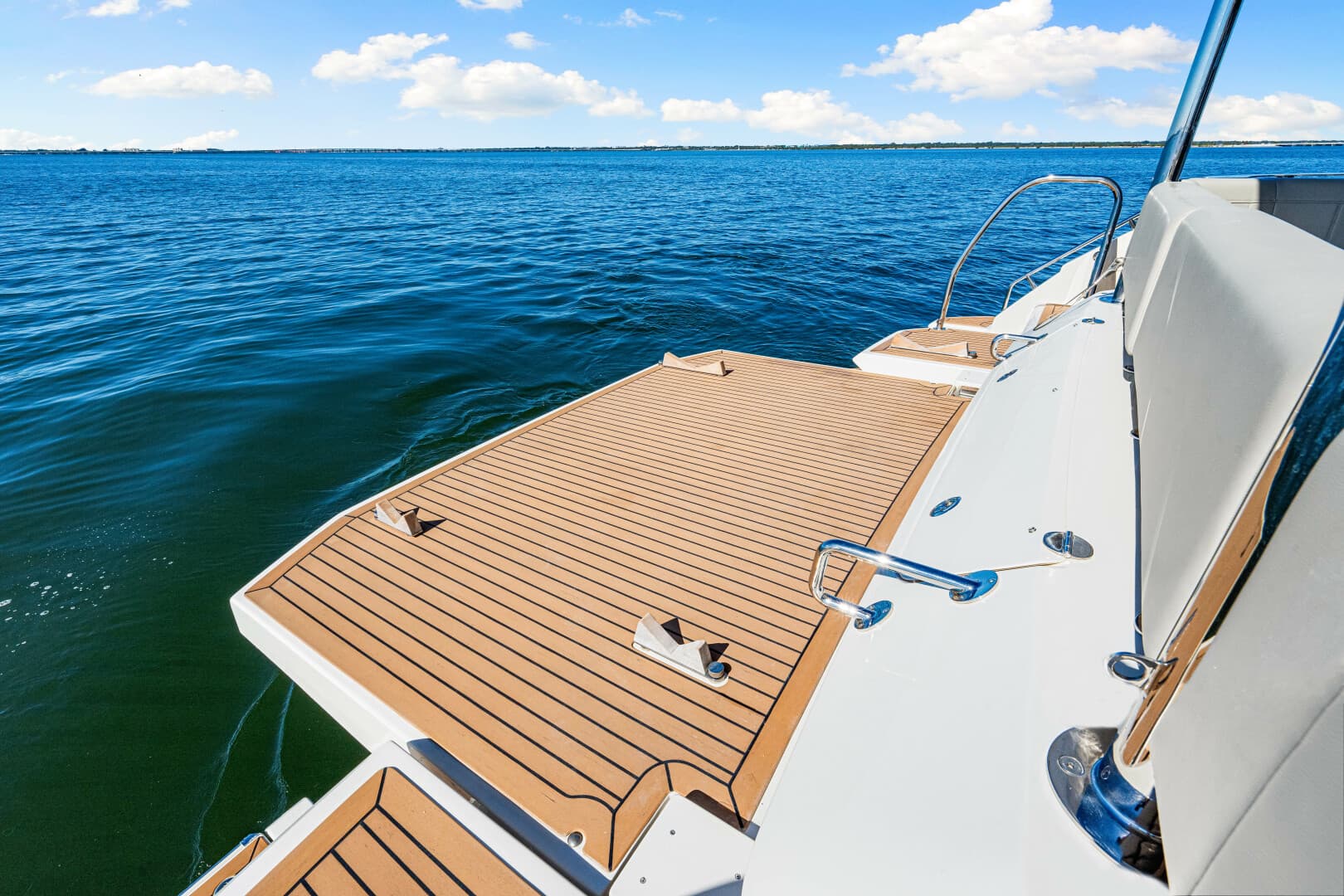 2022 Aquila 54 — photo 37