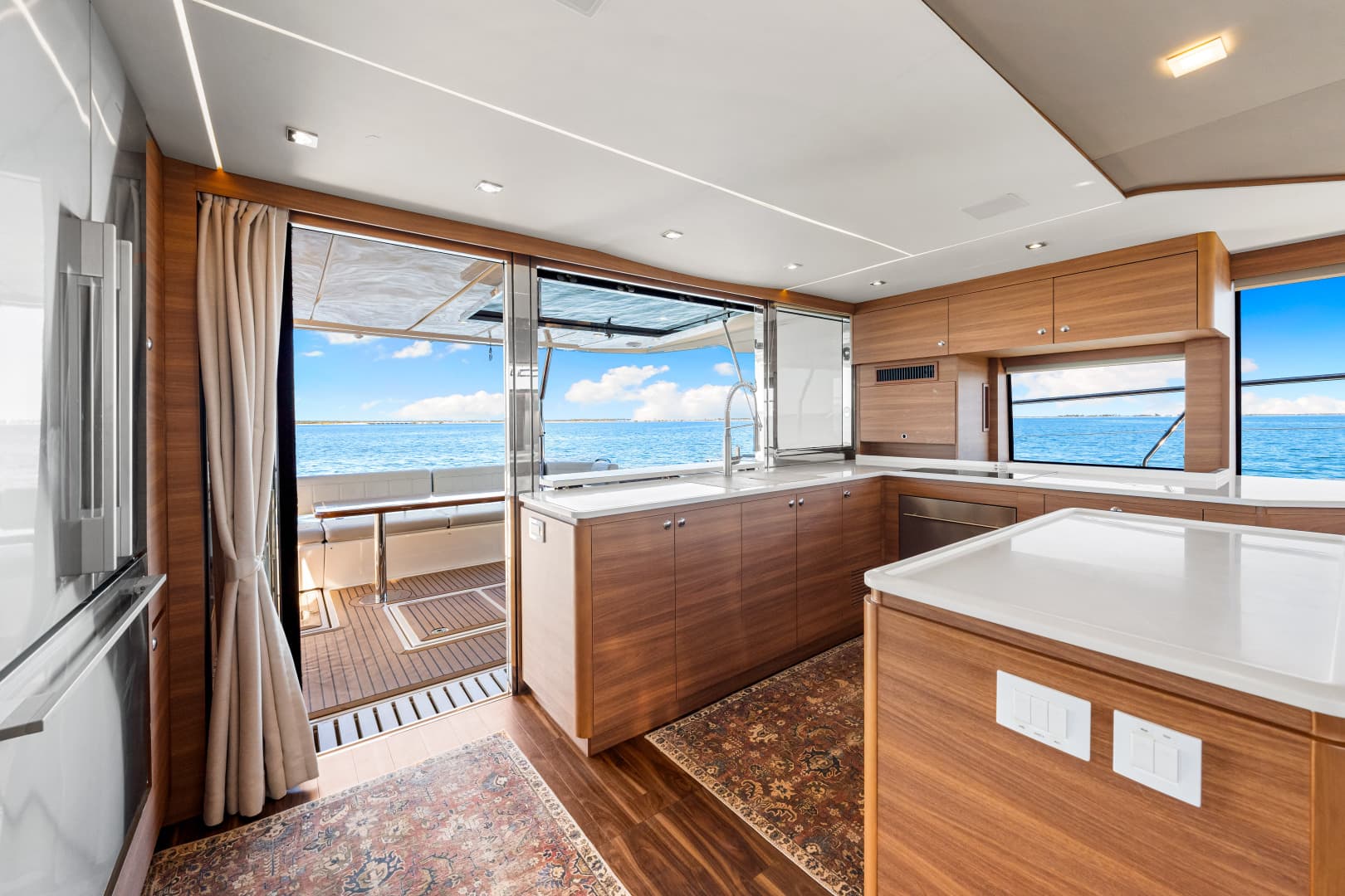 2022 Aquila 54 — photo 75