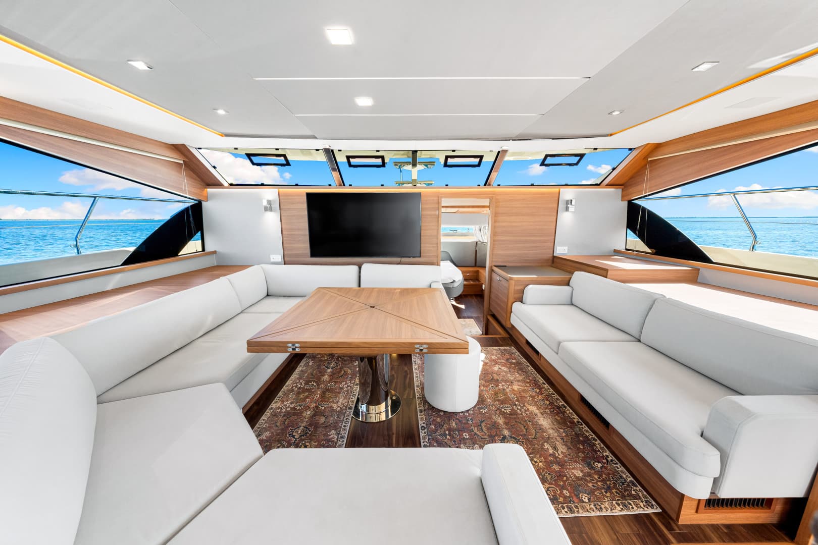 2022 Aquila 54 — photo 87