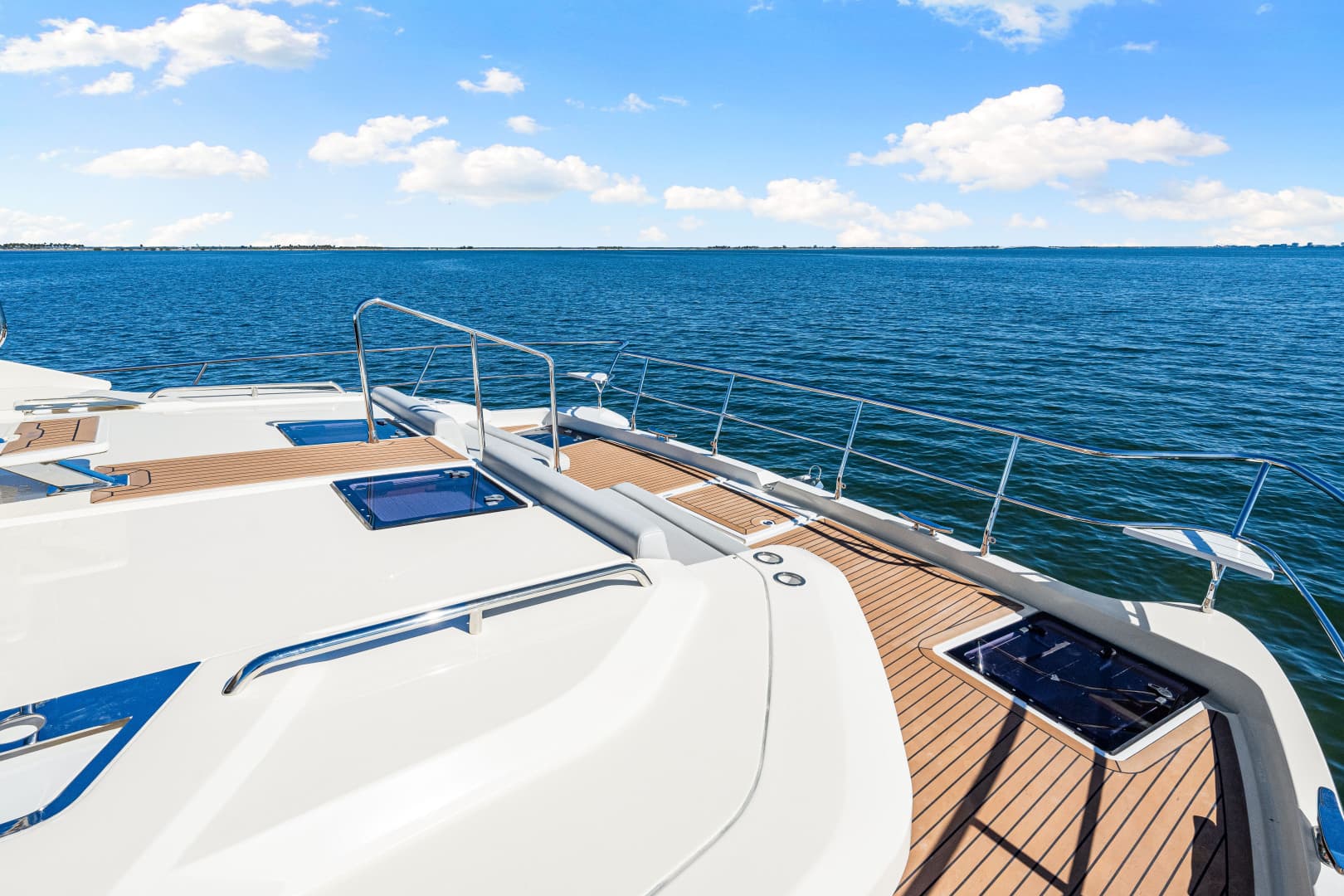 2022 Aquila 54 — photo 45