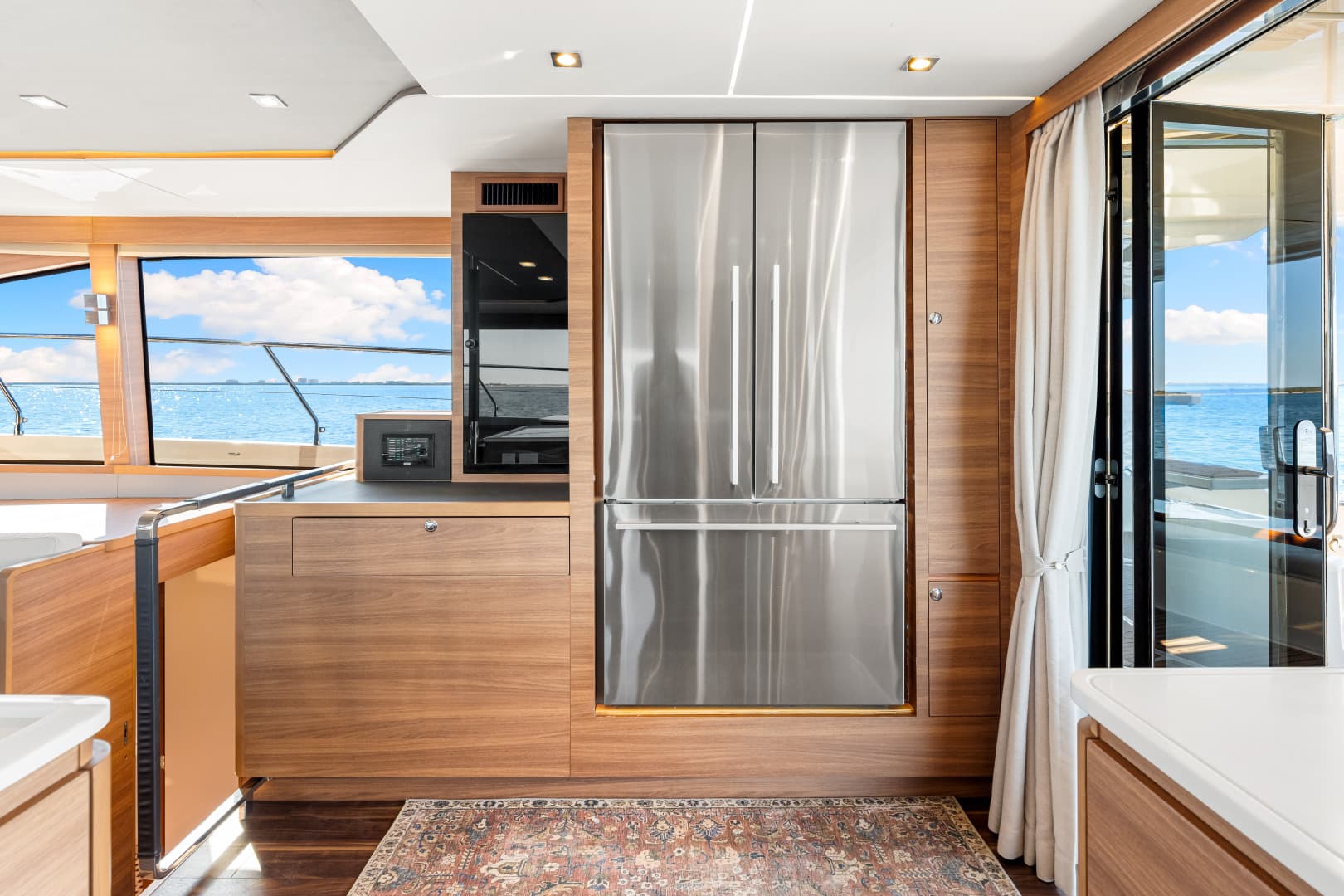 2022 Aquila 54 — photo 79