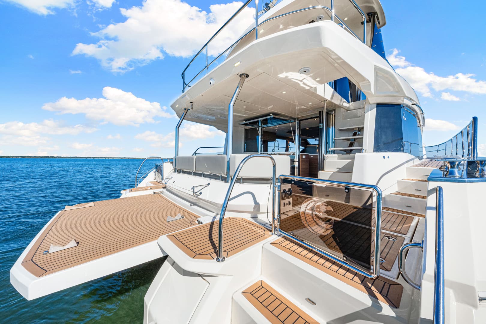 2022 Aquila 54 — photo 33