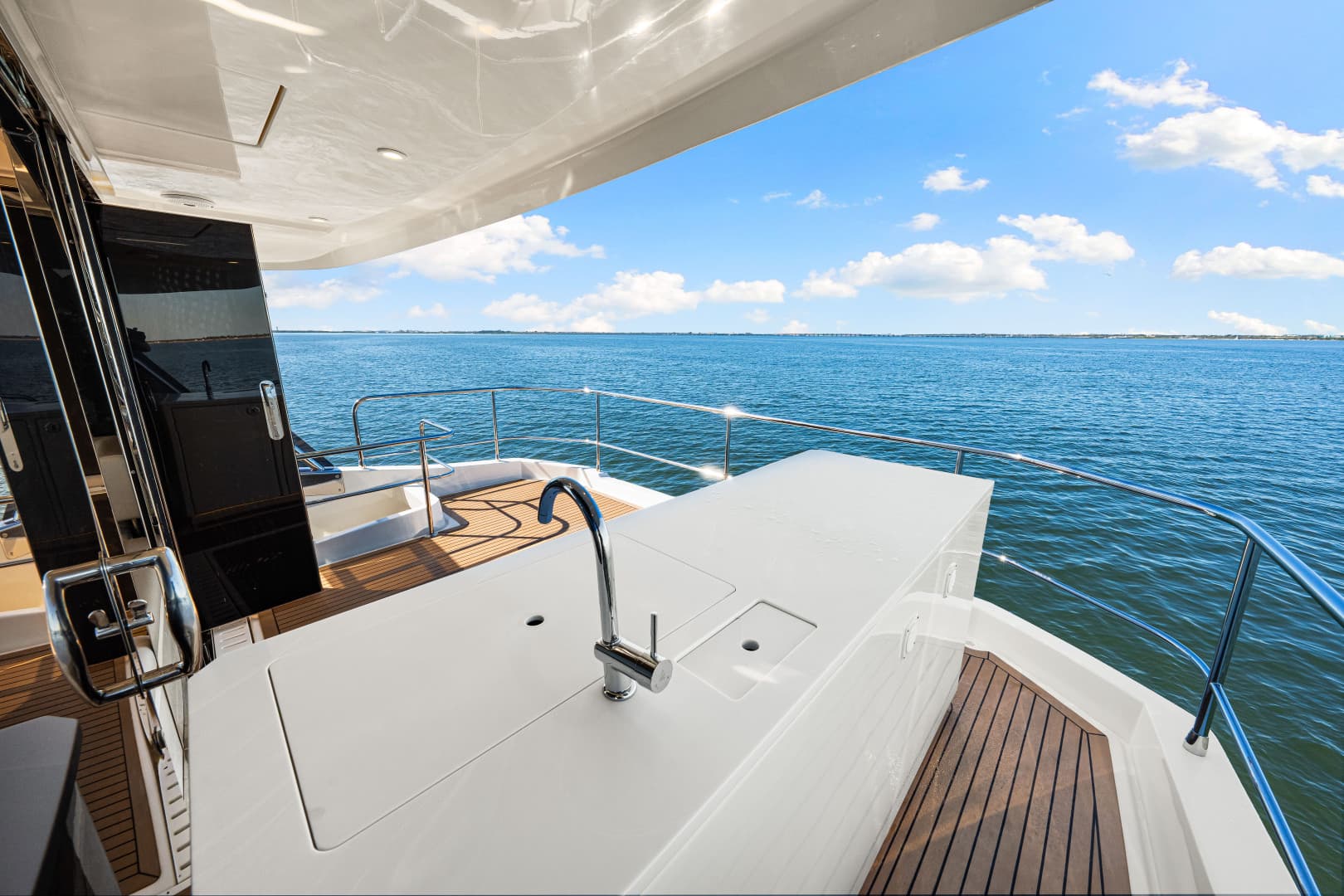 2022 Aquila 54 — photo 68