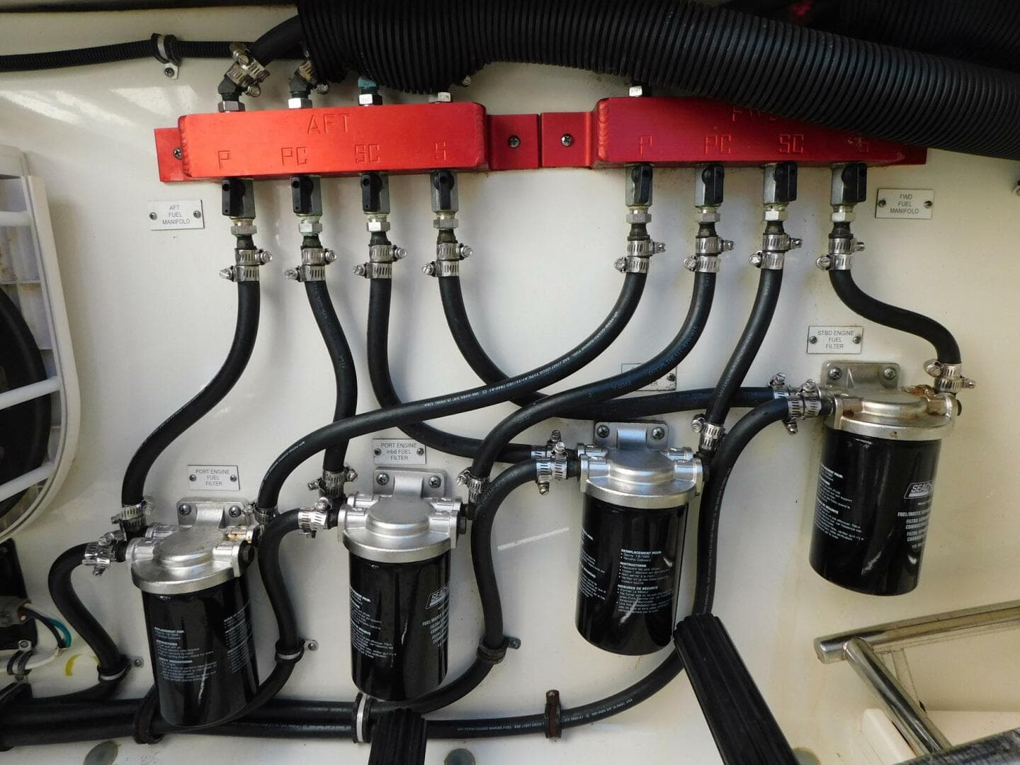 2013 Hydra-Sports 4200 Siesta — photo 19