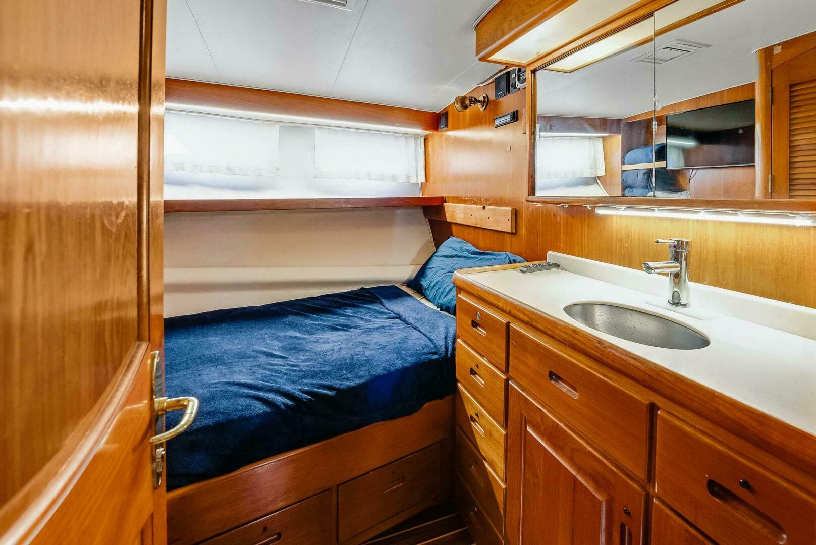 1986 Westport Christensen Cockpit — photo 23