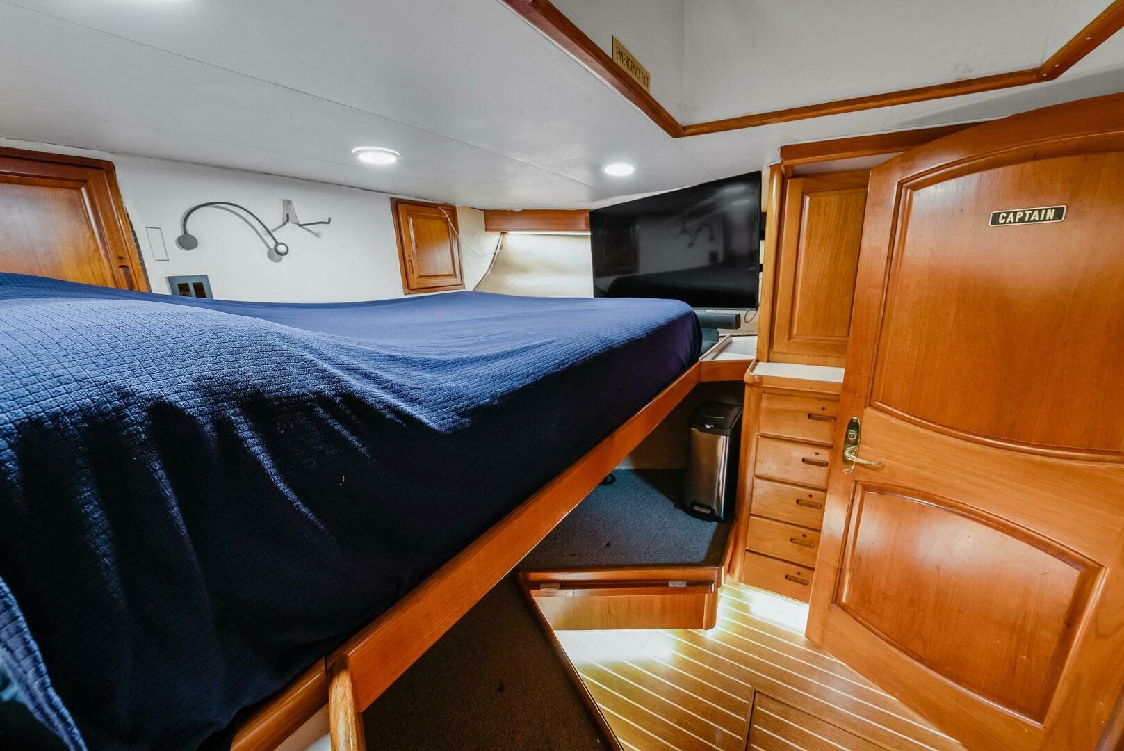 1986 Westport Christensen Cockpit — photo 24
