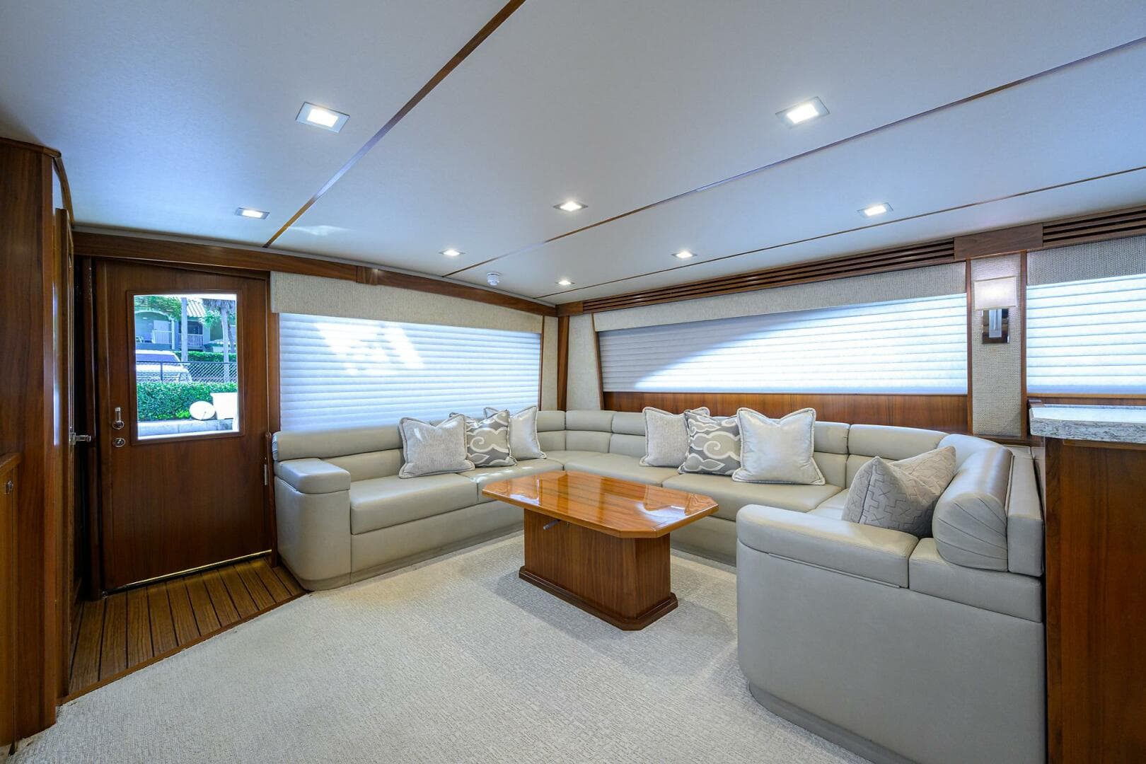 2019 Viking Convertible — photo 3