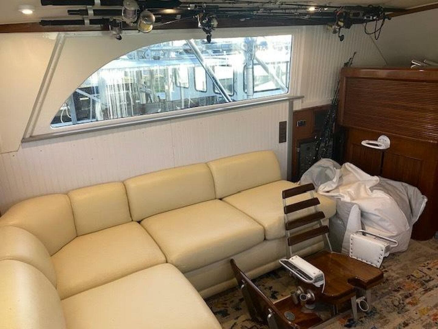 1985 Bertram — photo 27