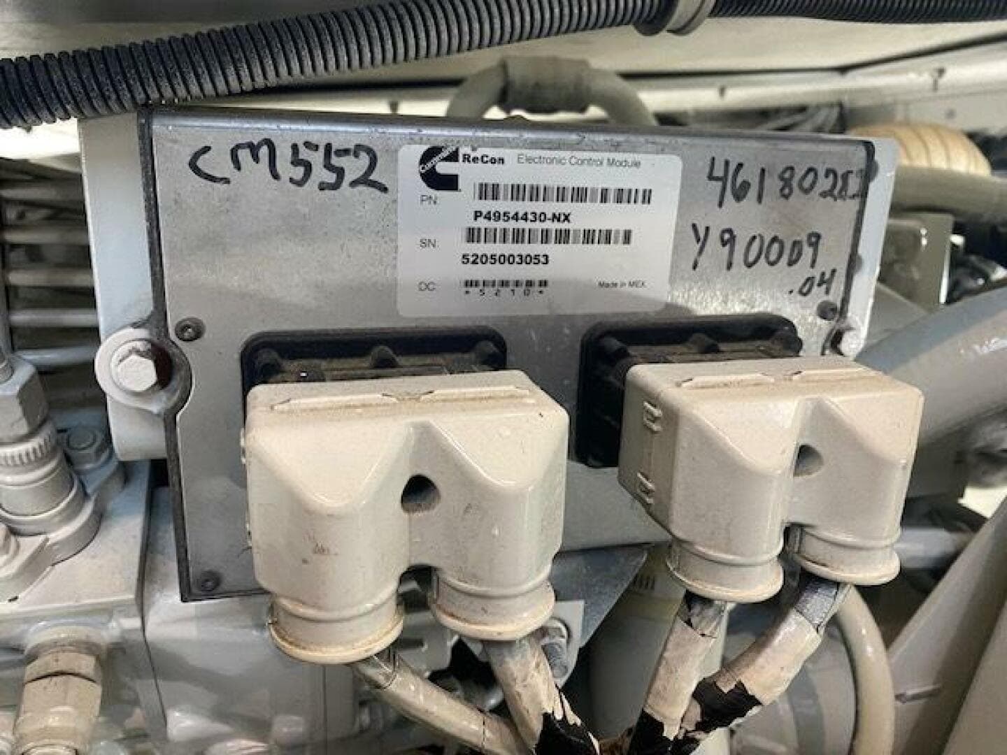 1985 Bertram — photo 36