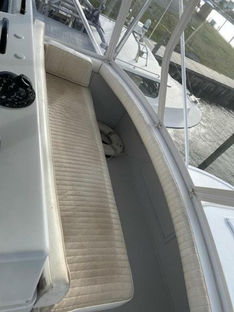 1985 Bertram — photo 19