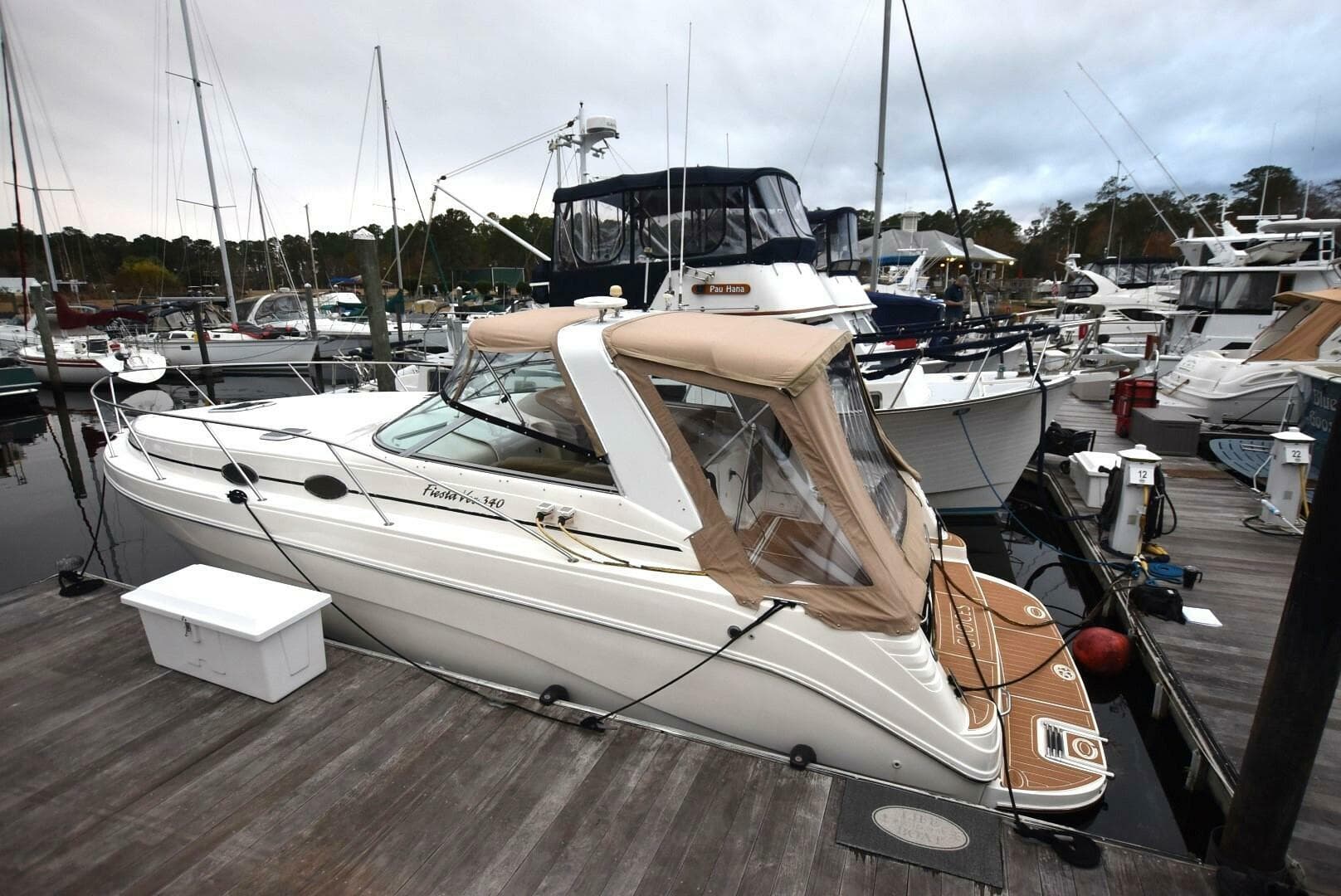 2000 Rinker 342 Fiesta Vee — photo 2