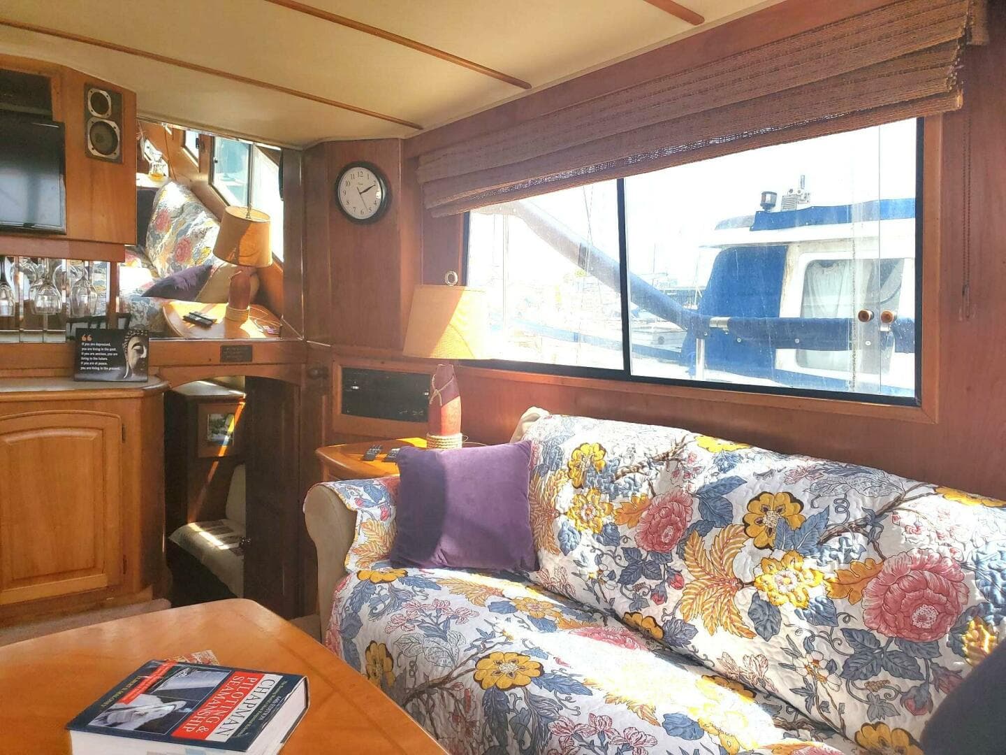 1985 Californian 5239 Cockpit — photo 22