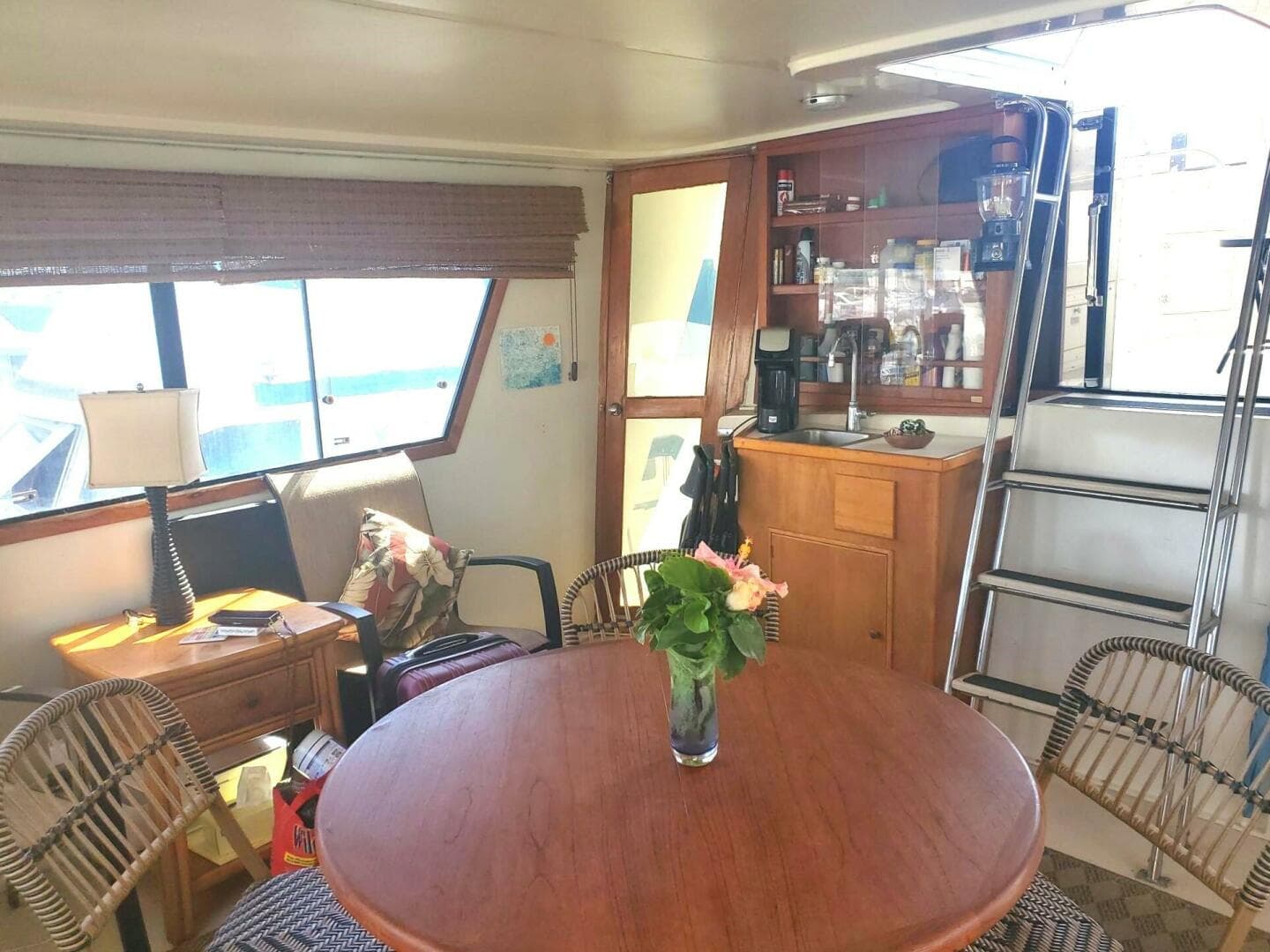 1985 Californian 5239 Cockpit — photo 29