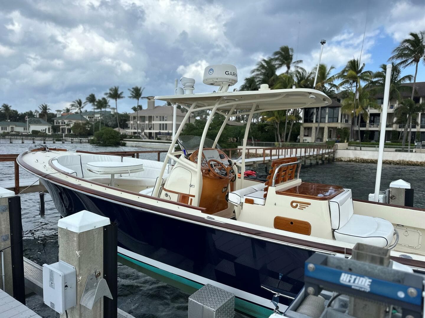 2002 Hinckley Talaria 29 C — photo 4