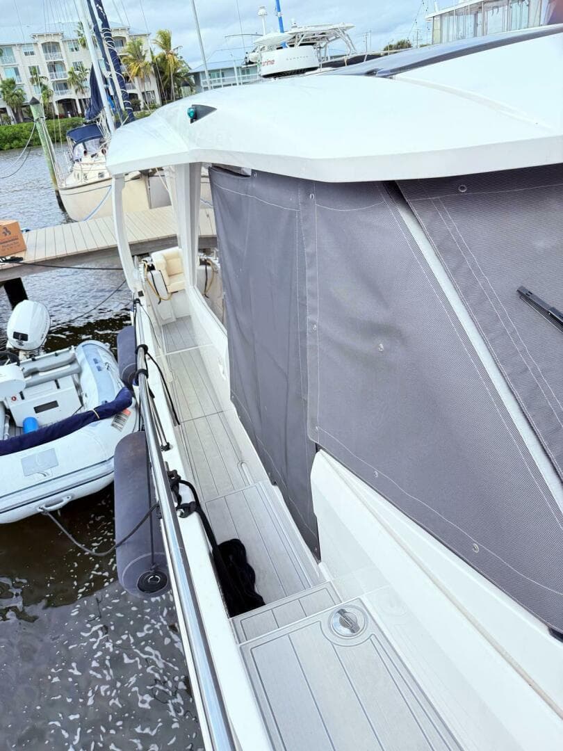 2021 Greenline 39 Hybrid - Great Loop — photo 13