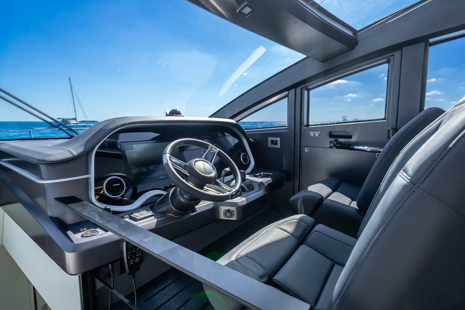 2025 Pearl 63 — photo 27