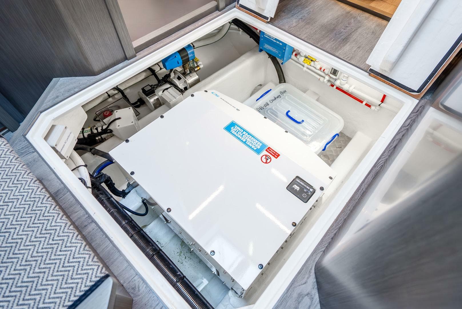 2025 Pearl 63 — photo 82