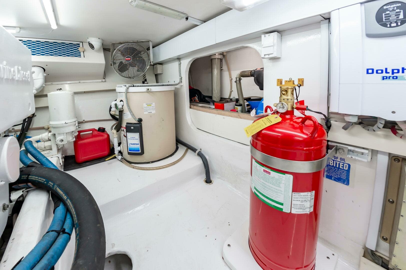 2001 Viking 50 Convertible — photo 65