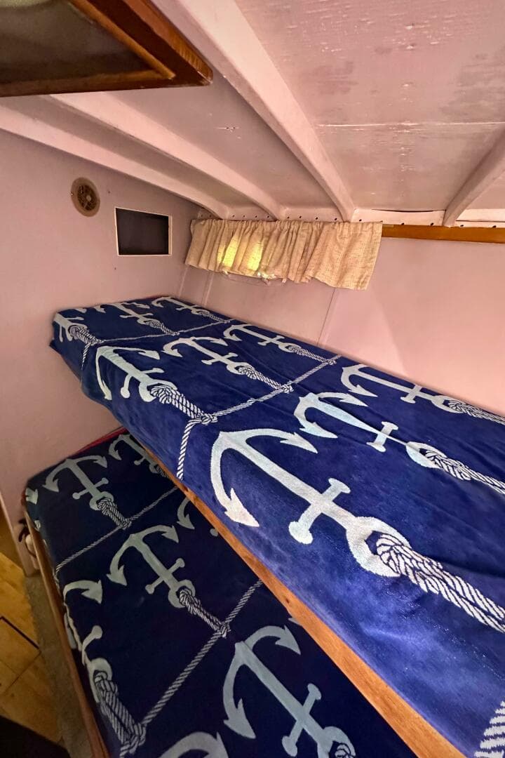 1960 Chris-Craft 45 Constellation — photo 24