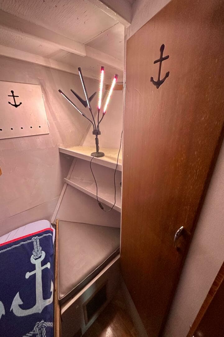 1960 Chris-Craft 45 Constellation — photo 25