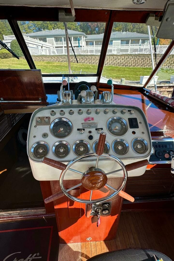 1960 Chris-Craft 45 Constellation — photo 7