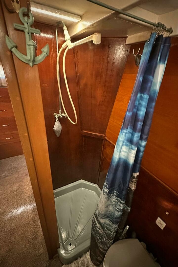 1960 Chris-Craft 45 Constellation — photo 34