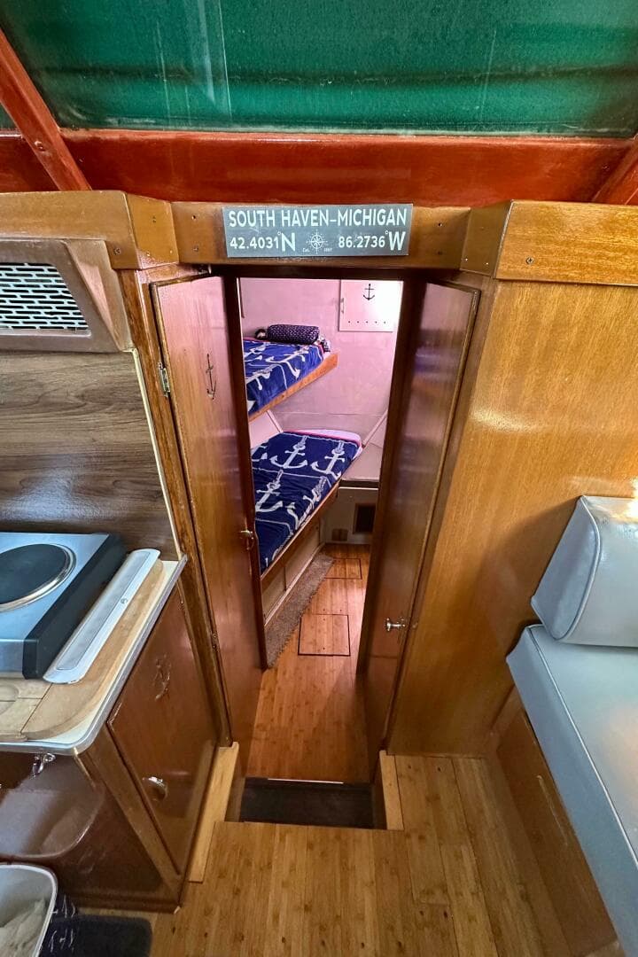 1960 Chris-Craft 45 Constellation — photo 22