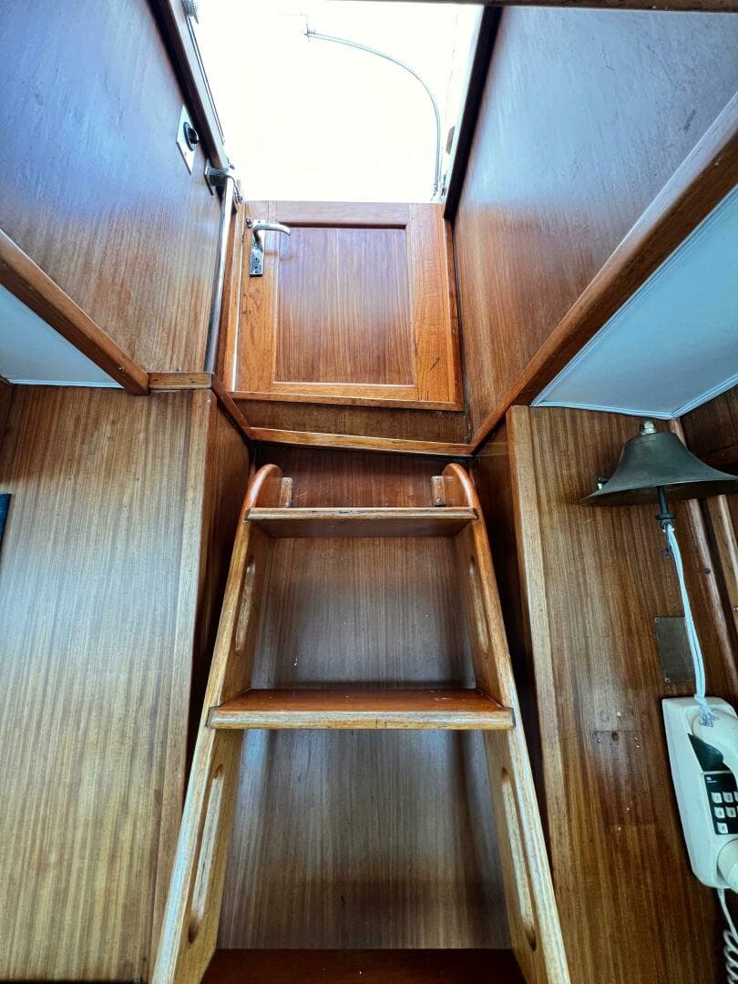 1980 Hatteras 58 — photo 81