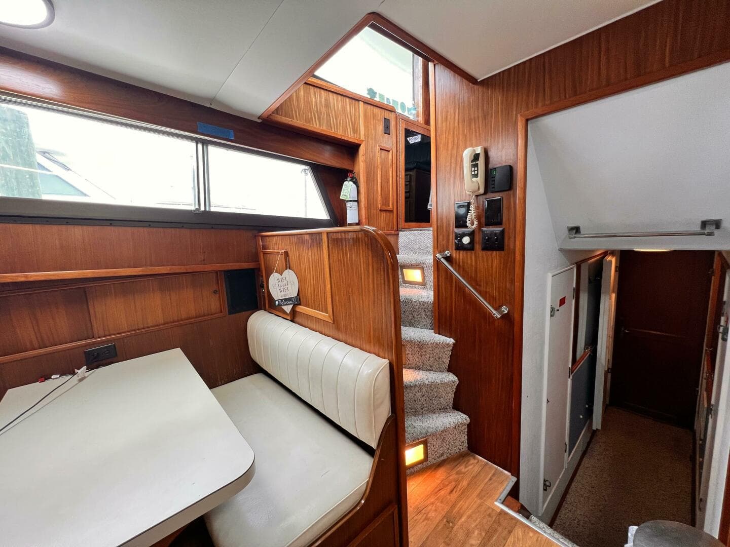 1980 Hatteras 58 — photo 36