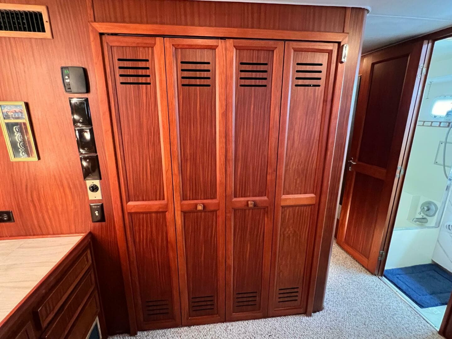 1980 Hatteras 58 — photo 53