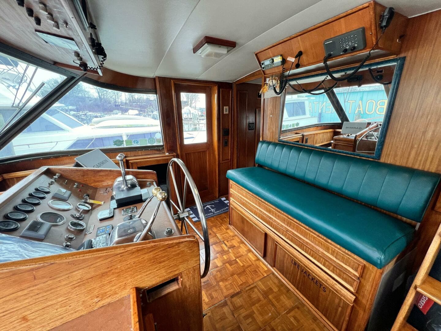 1980 Hatteras 58 — photo 4