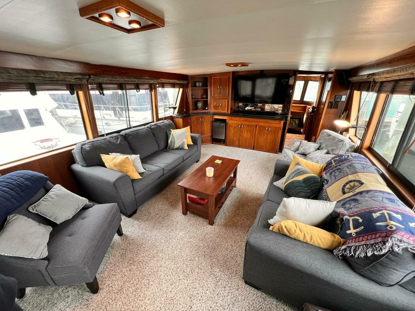 1980 Hatteras 58 — photo 15