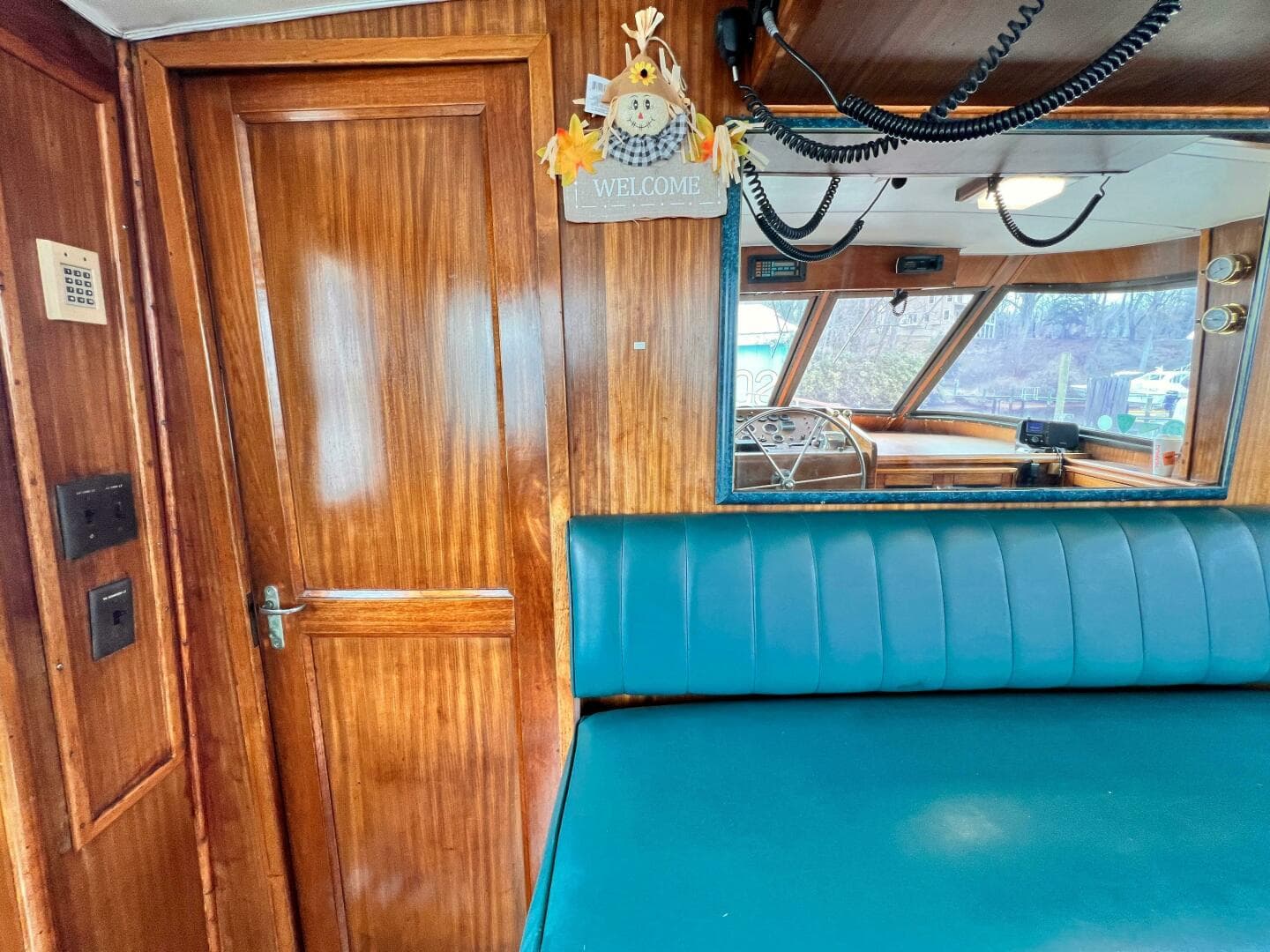 1980 Hatteras 58 — photo 11