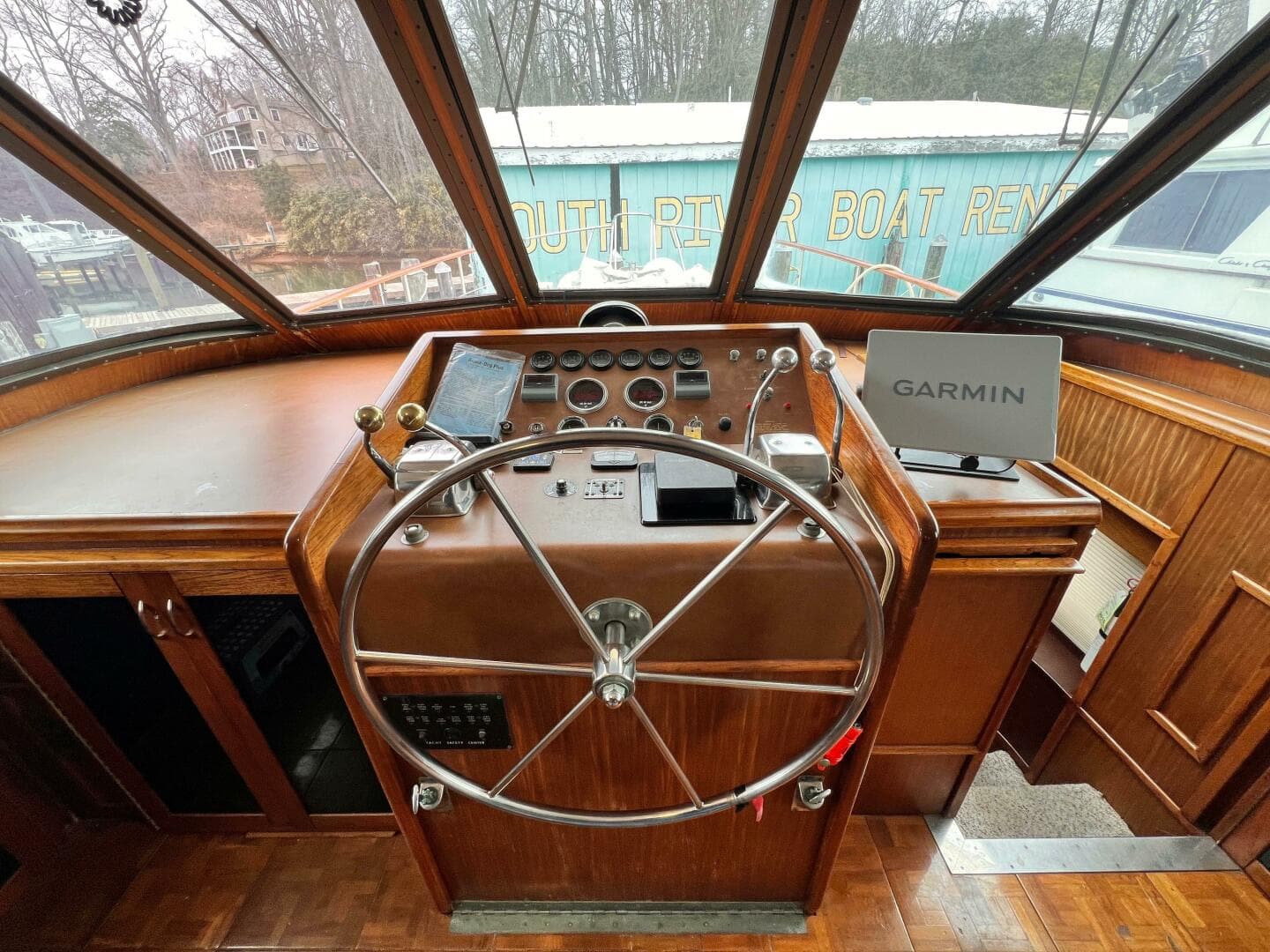 1980 Hatteras 58 — photo 5