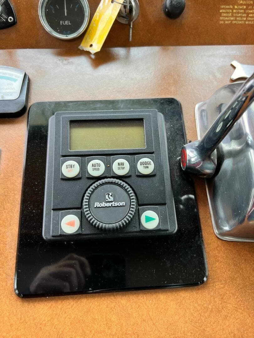 1980 Hatteras 58 — photo 80