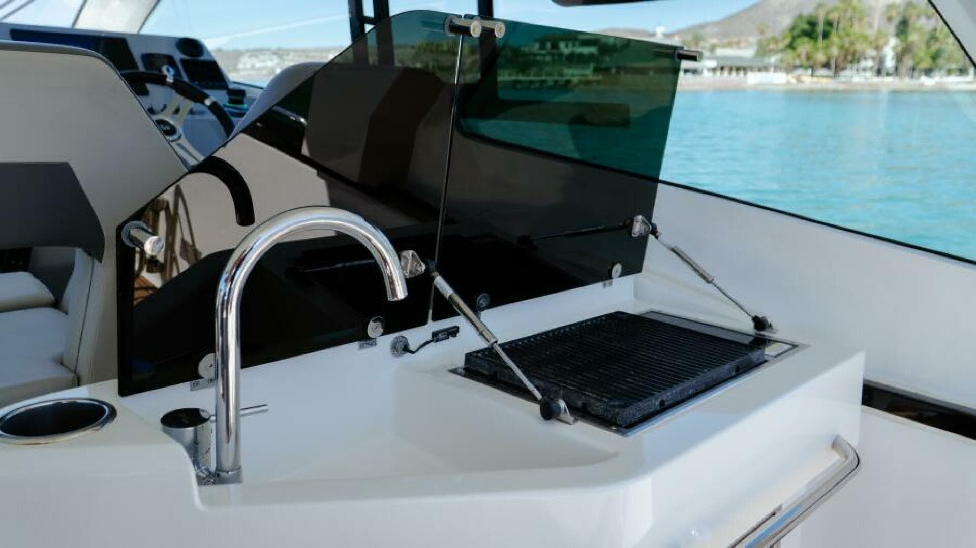 2021 Beneteau 32 Gran Turismo — photo 14