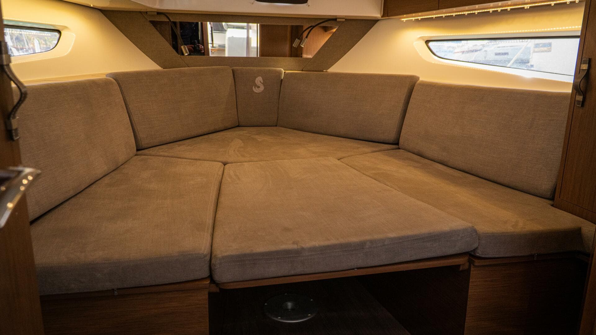 2021 Beneteau 32 Gran Turismo — photo 21