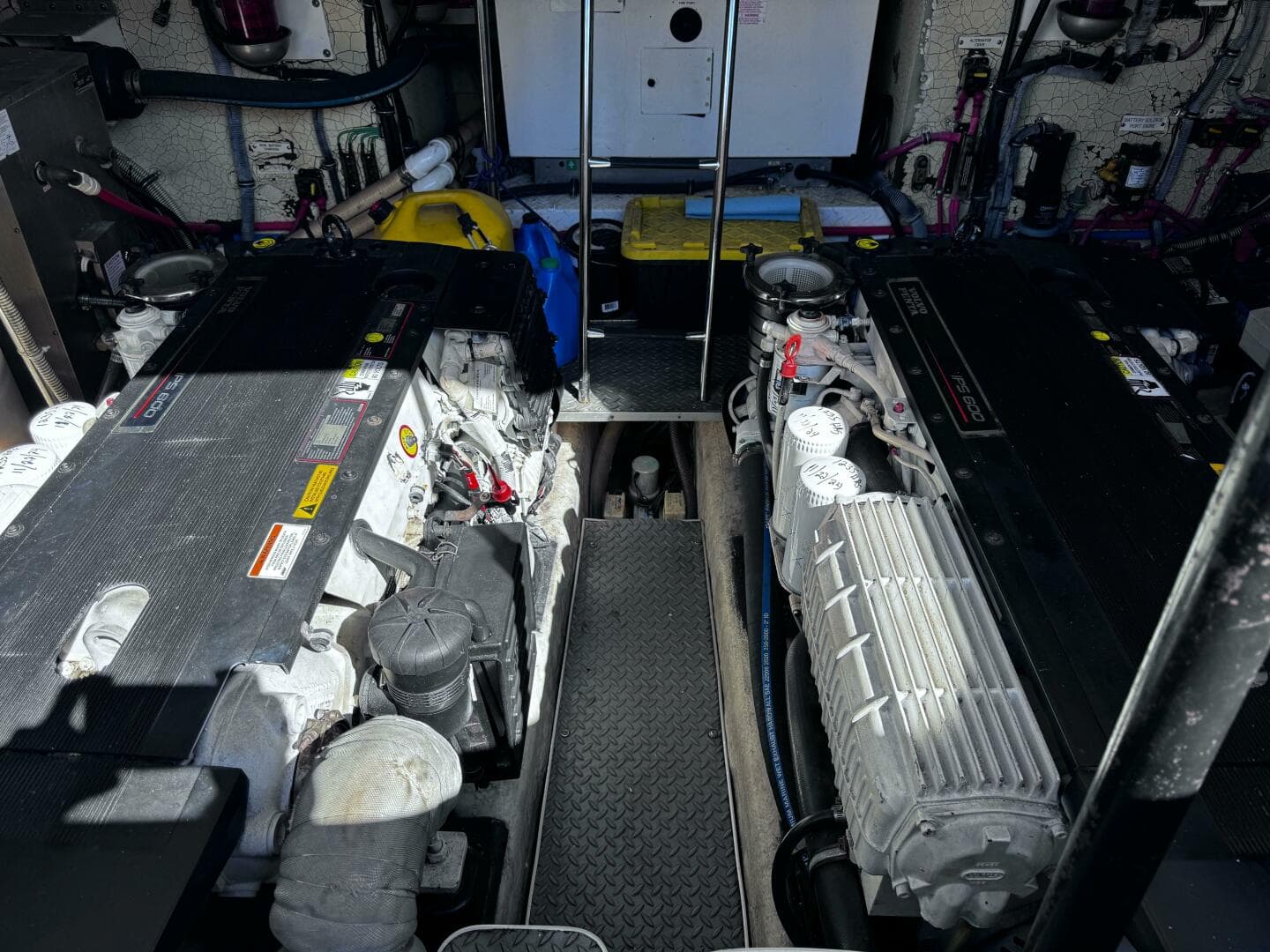 2008 Formula 45 Yacht — photo 39