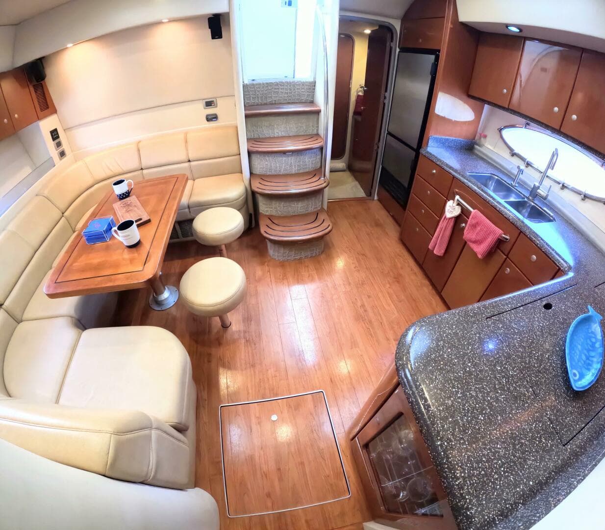 2008 Formula 45 Yacht — photo 26