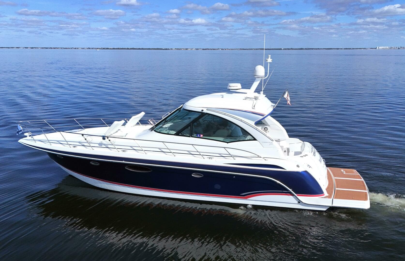 2008 Formula 45 Yacht — photo 2