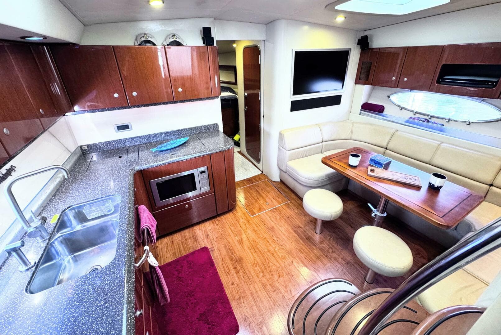 2008 Formula 45 Yacht — photo 28