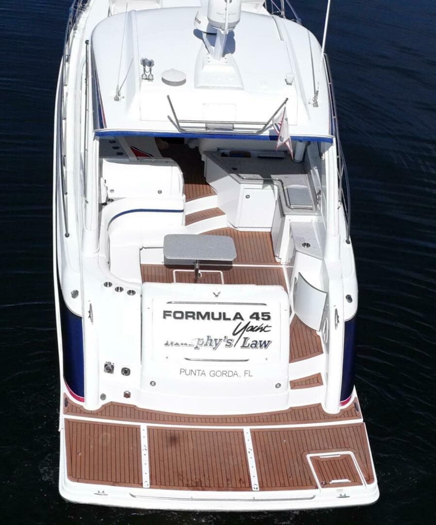 2008 Formula 45 Yacht — photo 4