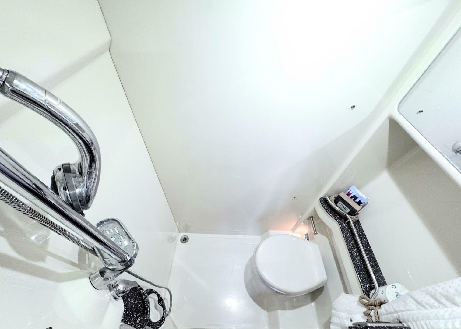 2008 Formula 45 Yacht — photo 38