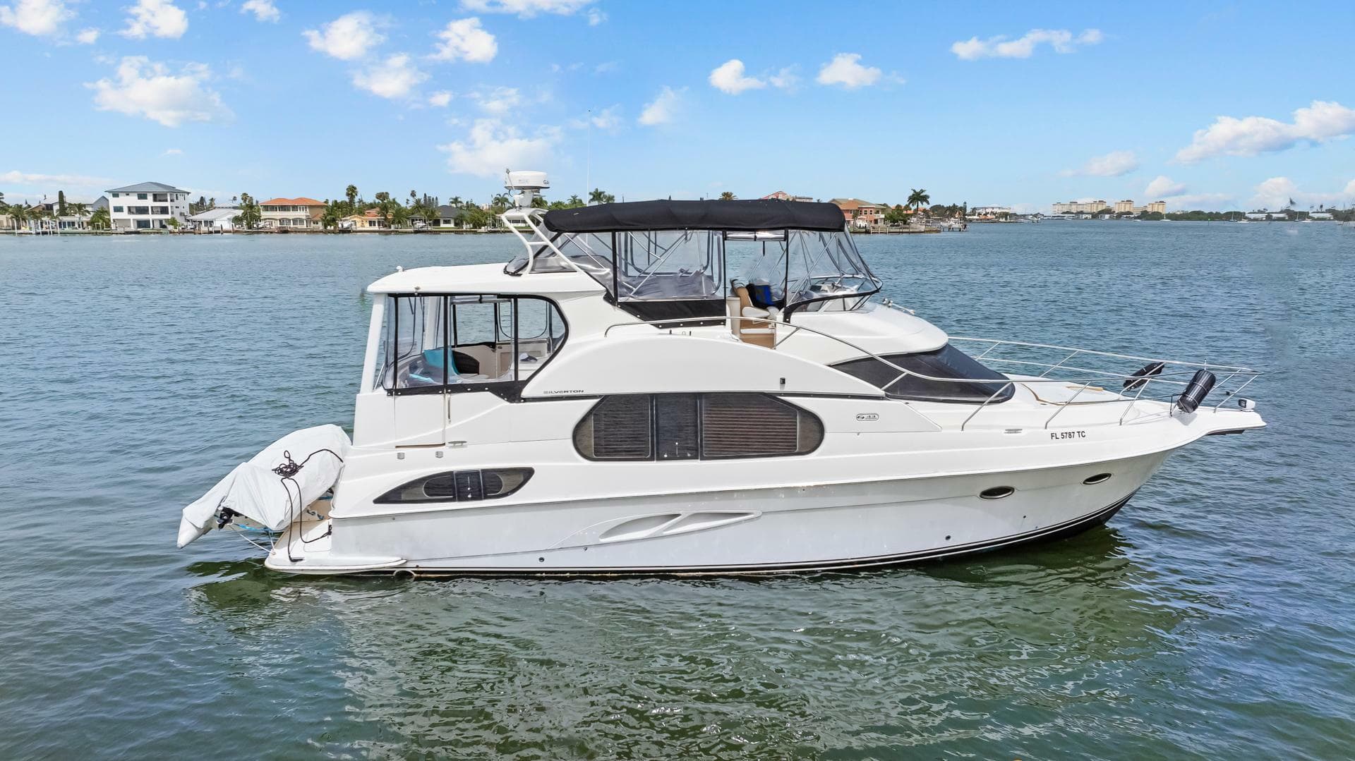 2002 Silverton 43 — photo 2