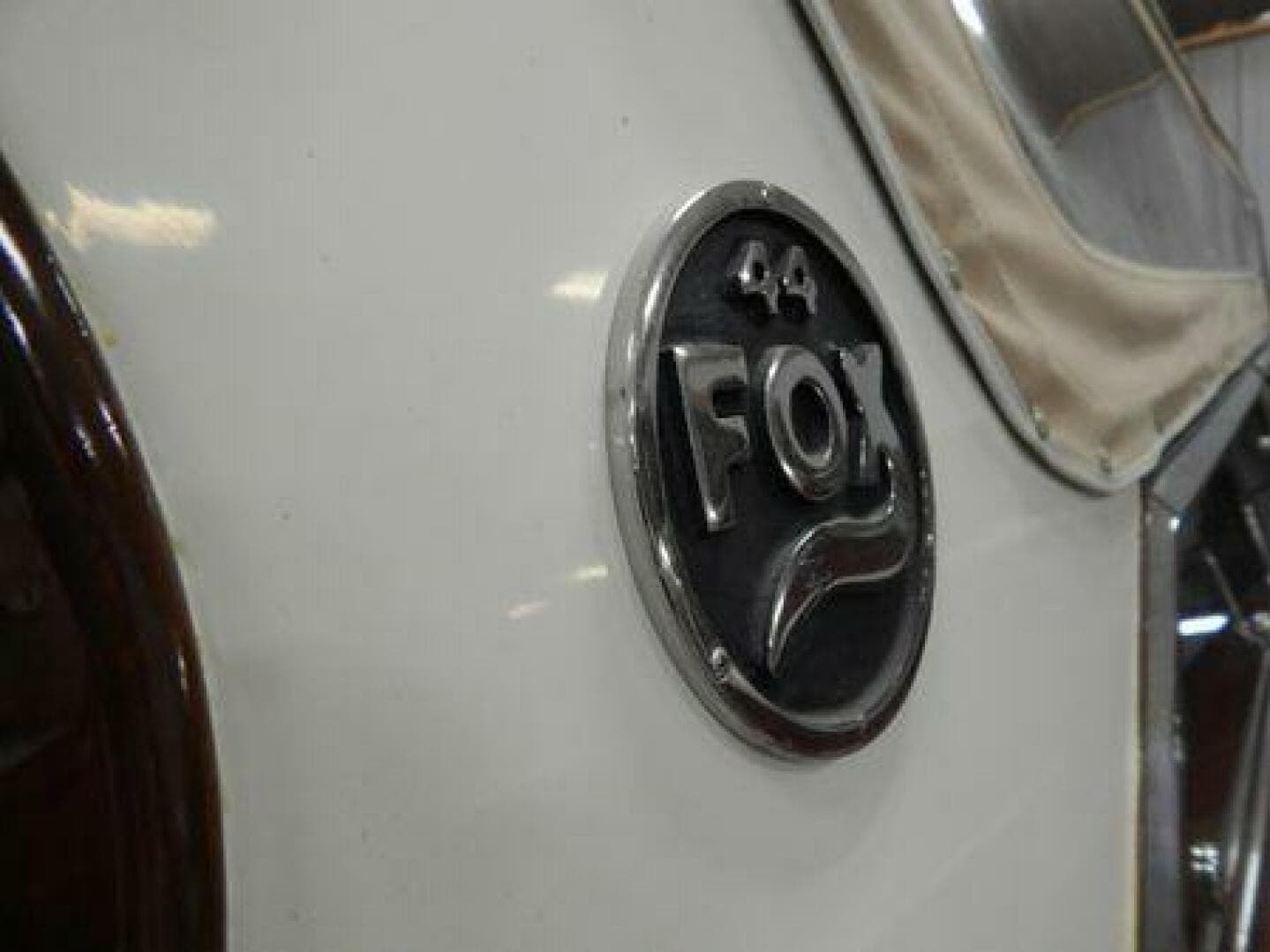 1990 Mays Craft 44 — photo 11