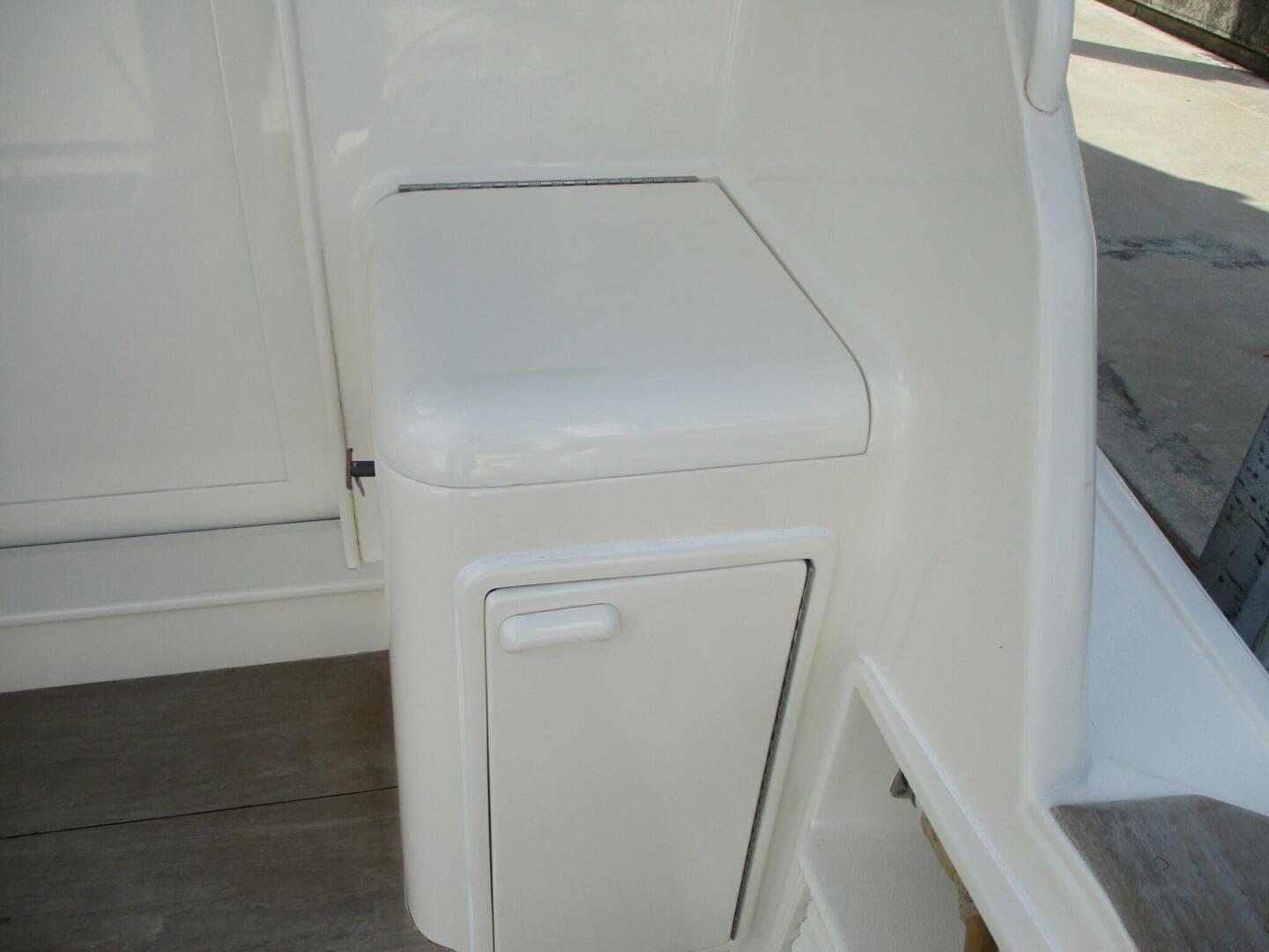 1997 Ocean Yachts — photo 8