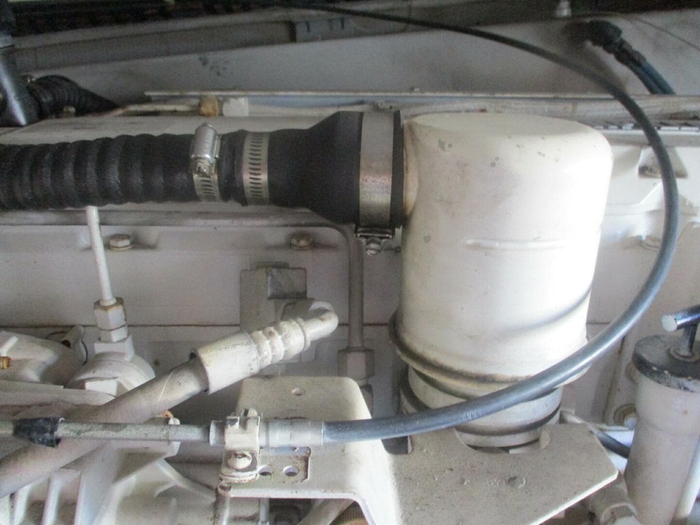 1997 Ocean Yachts — photo 63