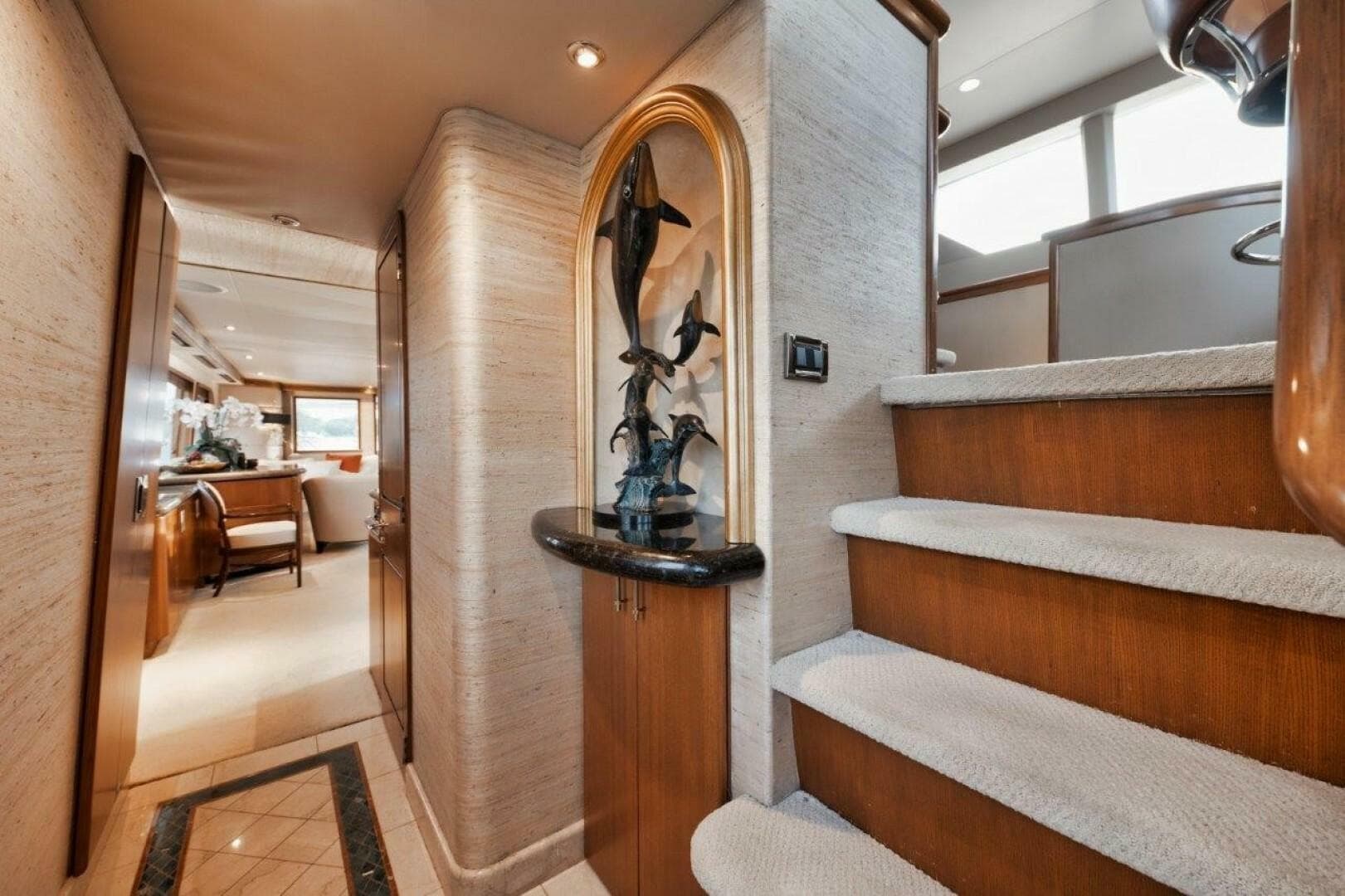 2001 Westport 112 Westport — photo 12