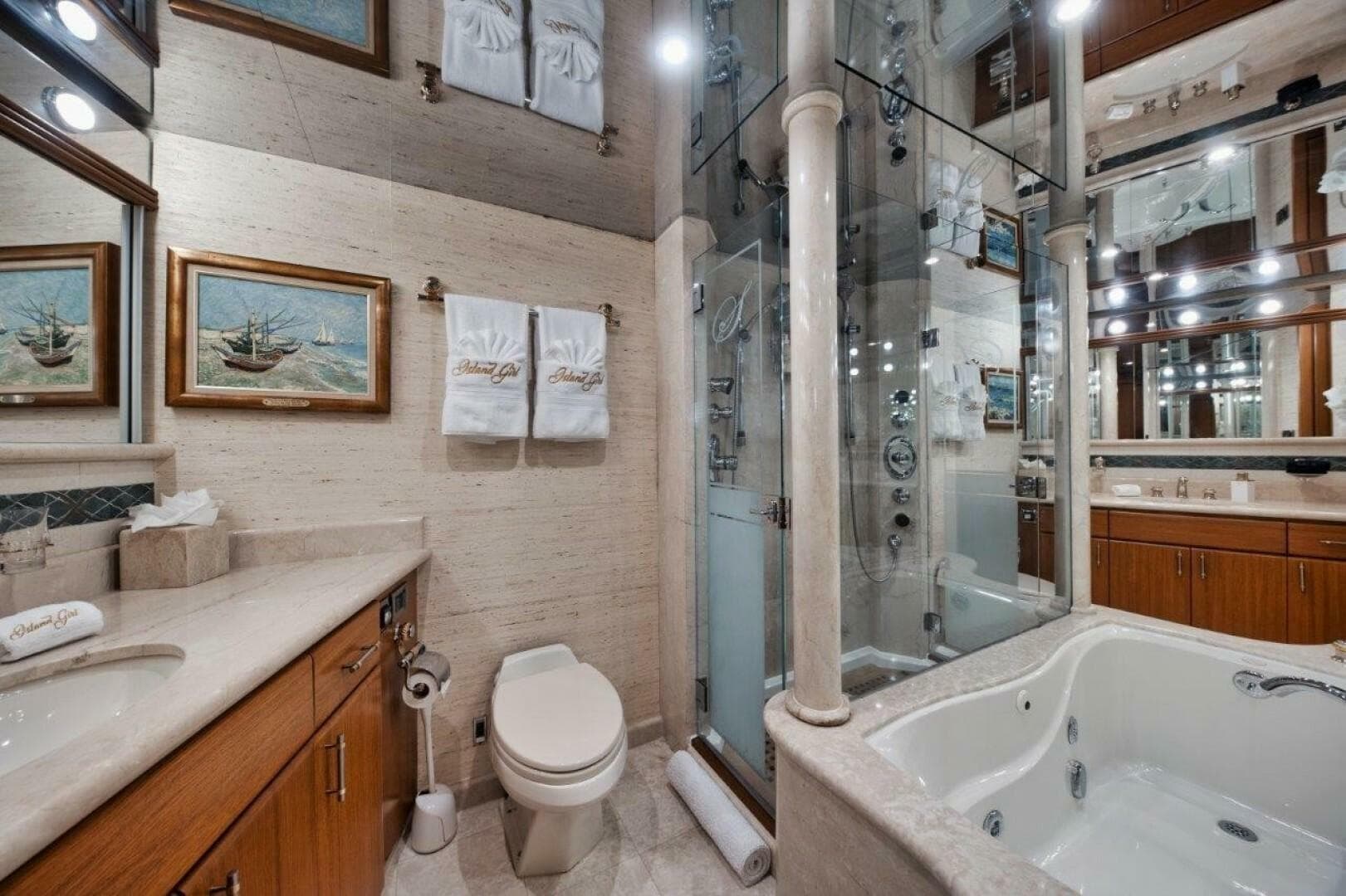 2001 Westport 112 Westport — photo 20